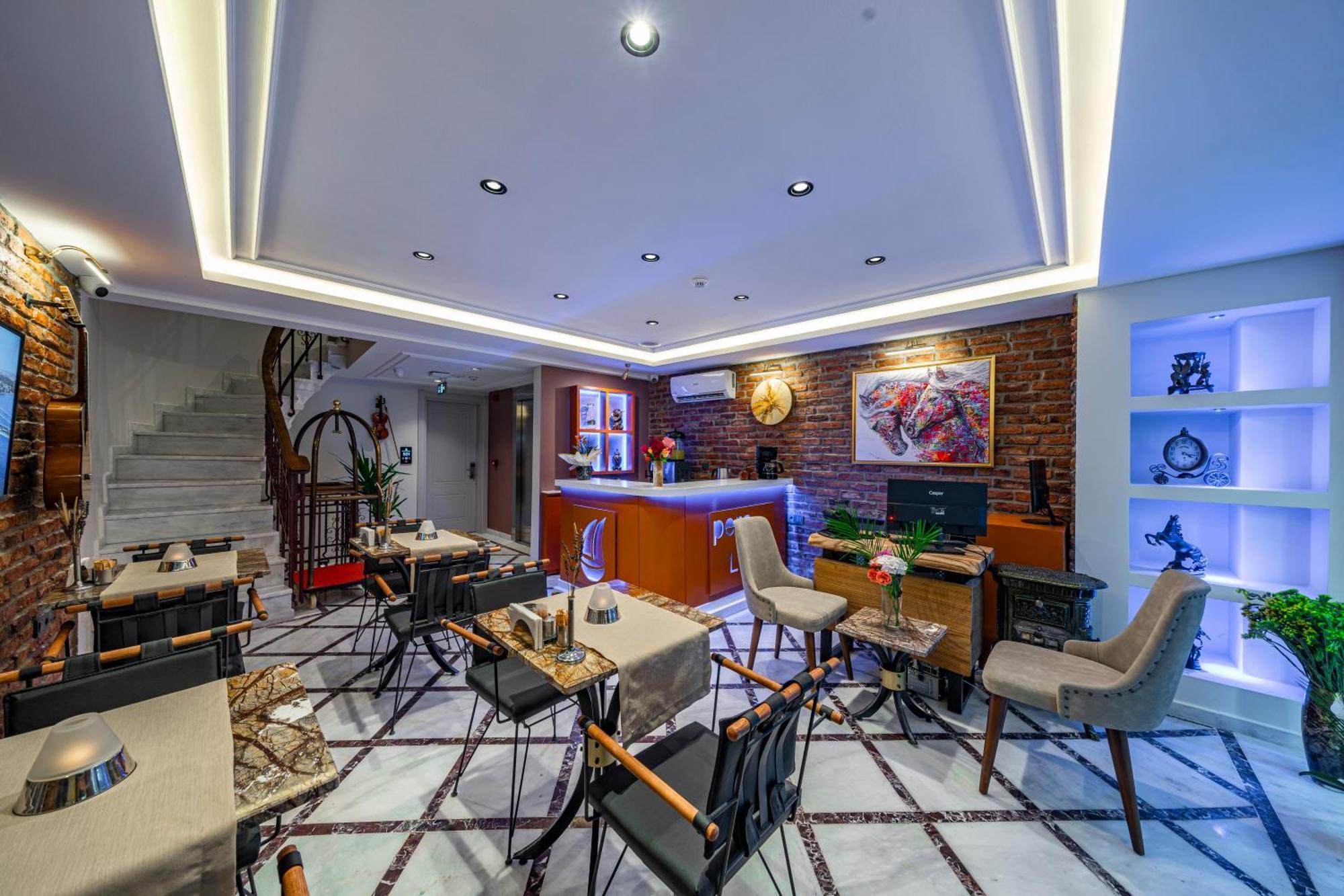 Pera Luna Premium Hotel Стамбул Екстер'єр фото