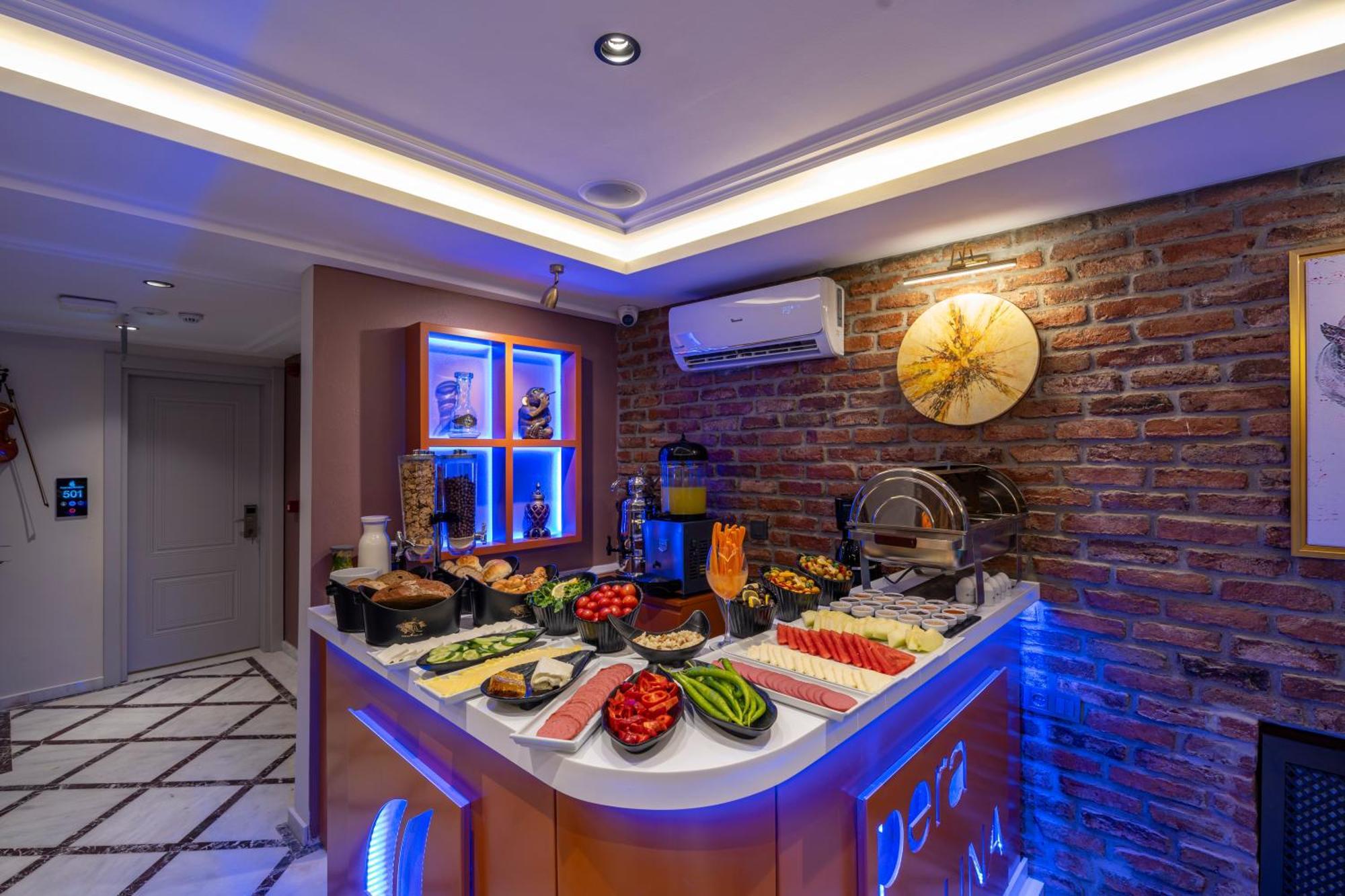 Pera Luna Premium Hotel Стамбул Екстер'єр фото