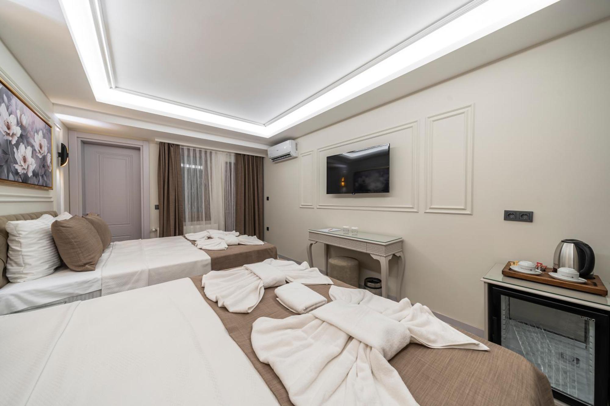 Pera Luna Premium Hotel Стамбул Екстер'єр фото