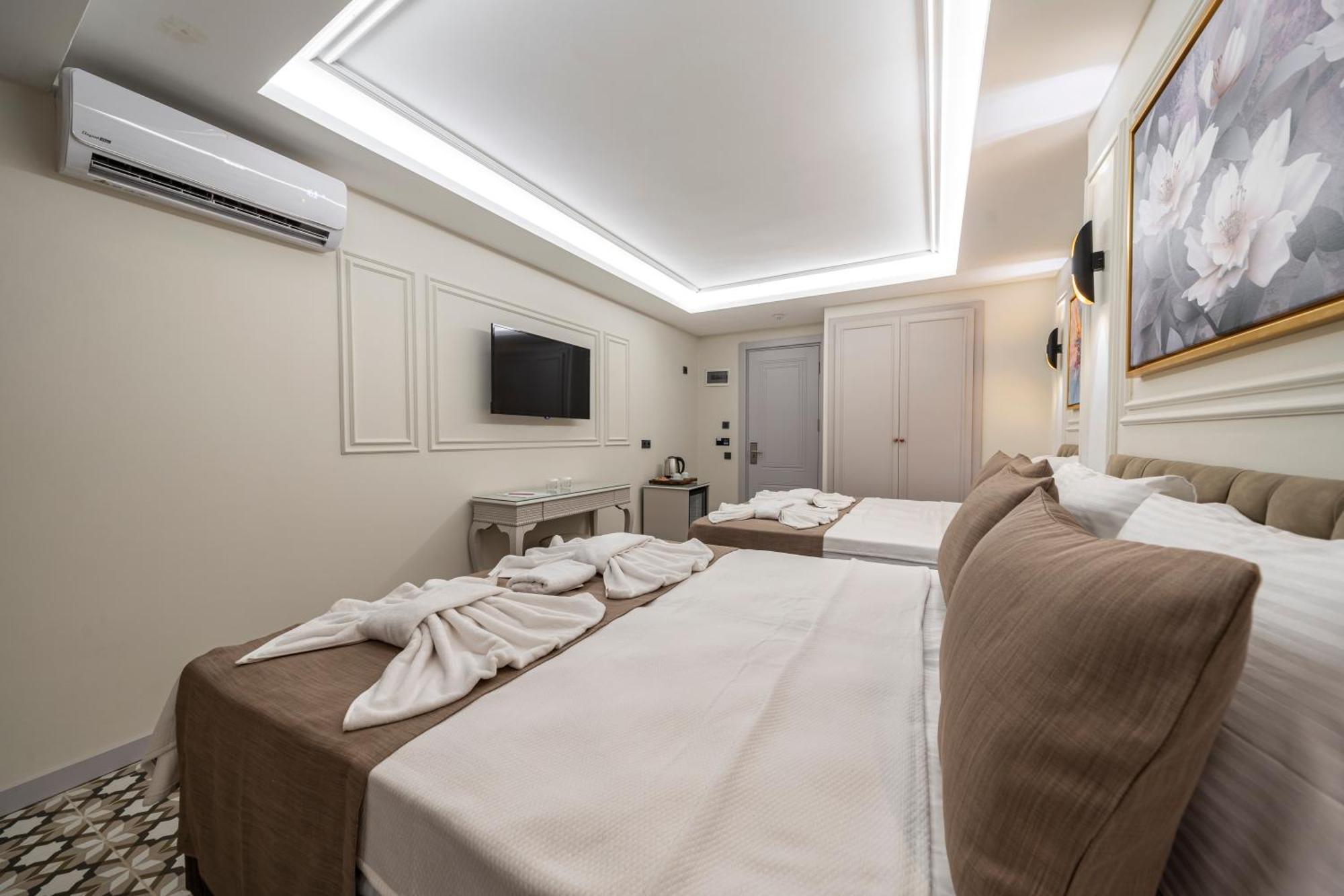 Pera Luna Premium Hotel Стамбул Екстер'єр фото
