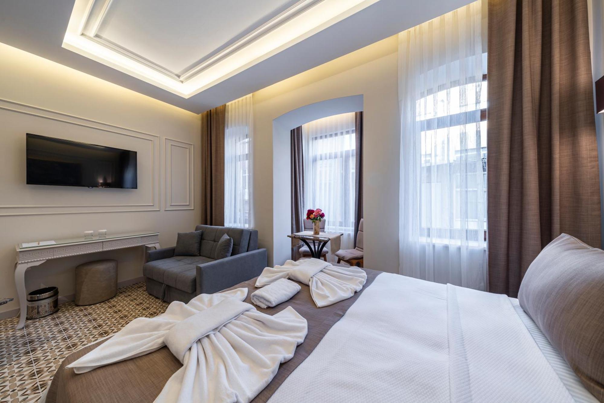 Pera Luna Premium Hotel Стамбул Екстер'єр фото